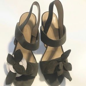 Ann Taylor Joy Suede Flower Heeled Sandals-458305